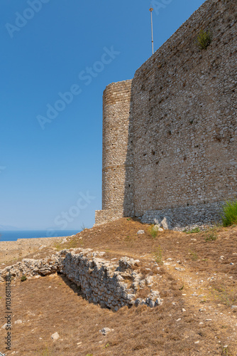 Obraz na płótnie Chlemoutsi (Clermont) castle in Kyllini town, Peloponnese, Greece w salonie