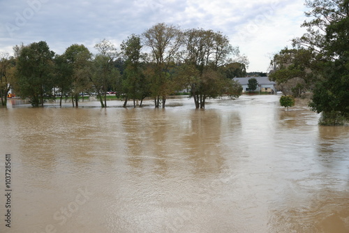Vendôme : stade des Grands Prés sous l'eau
