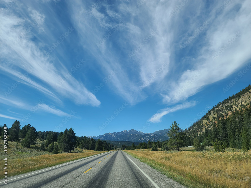 Naklejka premium Scenic Road In Rural Montana