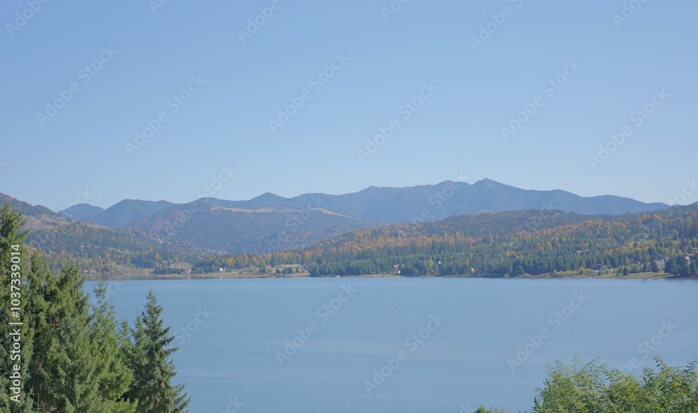 Obraz premium lake in the mountains