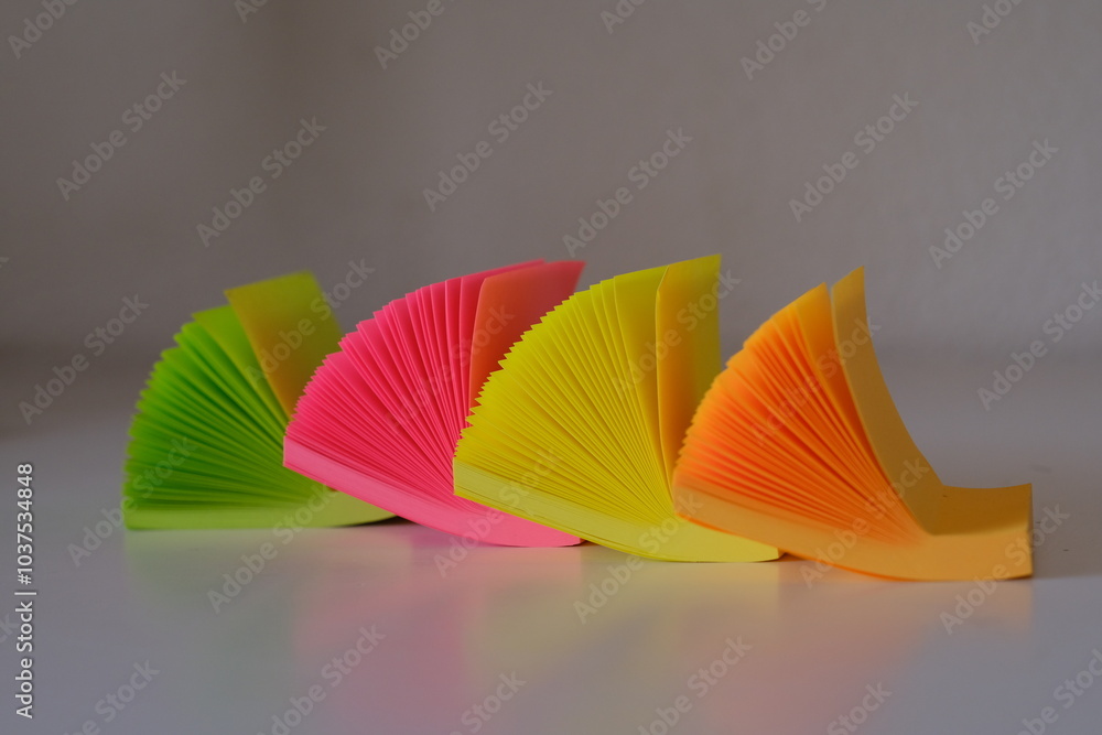 Color Palette of Sticky Notes: Dynamic Arrangements and Minimalism Color Palette of Sticky Notes: Dynamic Arrangements and Minimalism