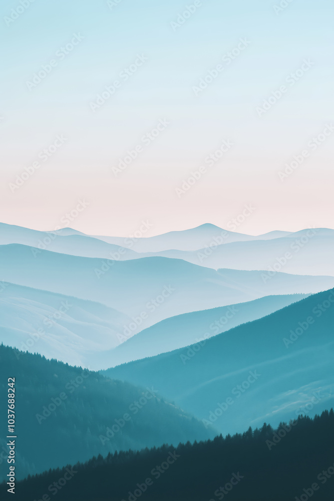 Obraz premium Beautiful landscape of misty mountain ranges