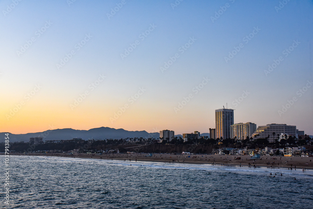 Fototapeta premium ロサンゼルスサンタモニカのサンセット