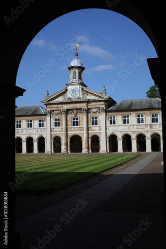 Obraz na płótnie Emmanuel College - St Andrew's Street - Cambridge - Cambridgeshire - England - UK w salonie