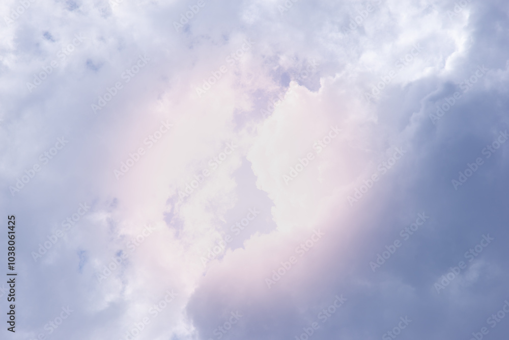 Fototapeta premium Large clouds gather before rain