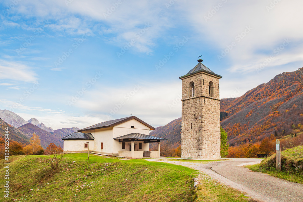 Fototapeta premium Autumn version of Sella Carnizza 