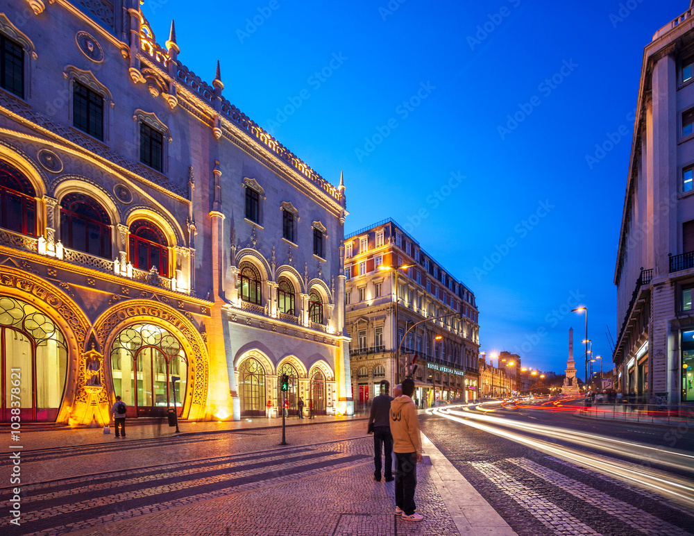 Fototapeta premium Night View of Rossio Station, Lisbon With Light Trails