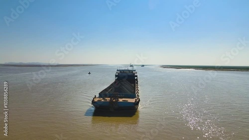 Poyang Lake Channel Ship Ship Shipping Traveling 4K Aerial Photography photo