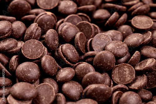 dark confectionery chocolate in the form of a drop