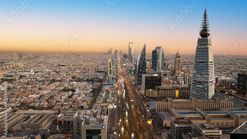 Obraz na plátně Riyadh City Aerial View Skyline