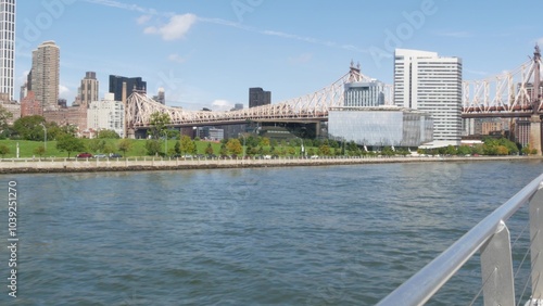 Fotografia New York City skyline from ferry boat
