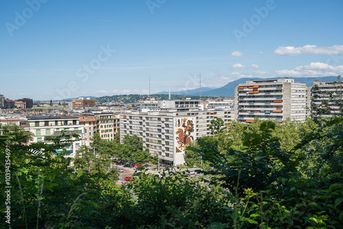 Genève depuis le bois de la Bâtie, quartier de la Jonction