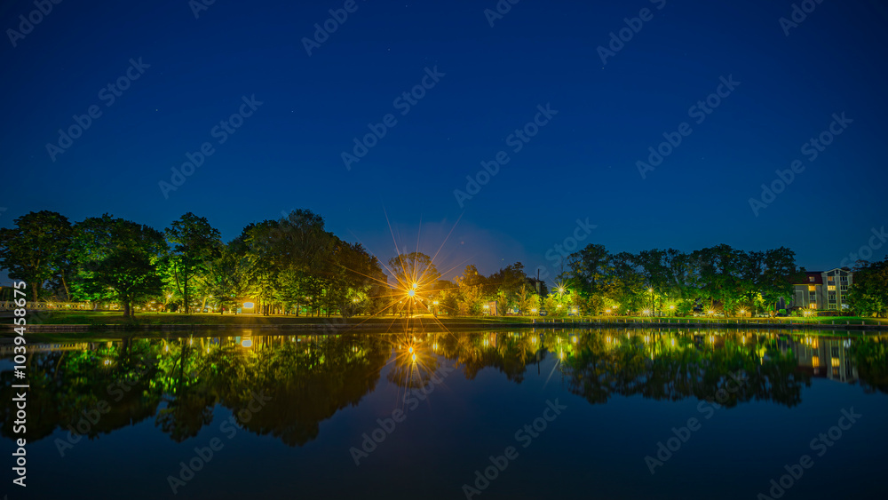 Fototapeta premium Koenigsberg pond in the evening