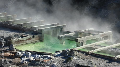 玉川温泉　秋田県　源泉　湯気