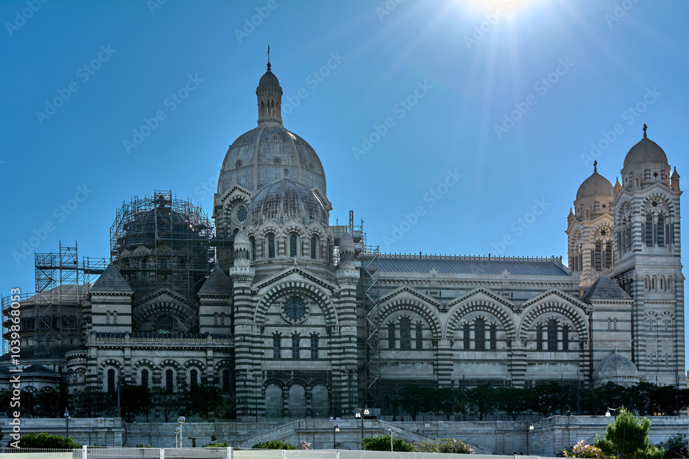 Obraz premium Marseille Cathedral under renovation with sunlight streaming through