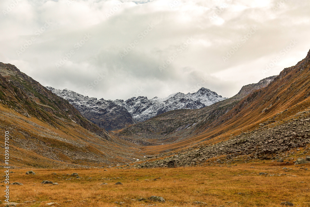 mountains in the mountains mountains in the mountains
