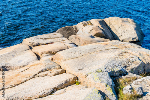 Obraz na płótnie Fjord Landscape with Rocks and Sea in Sandefjord, Norway w salonie