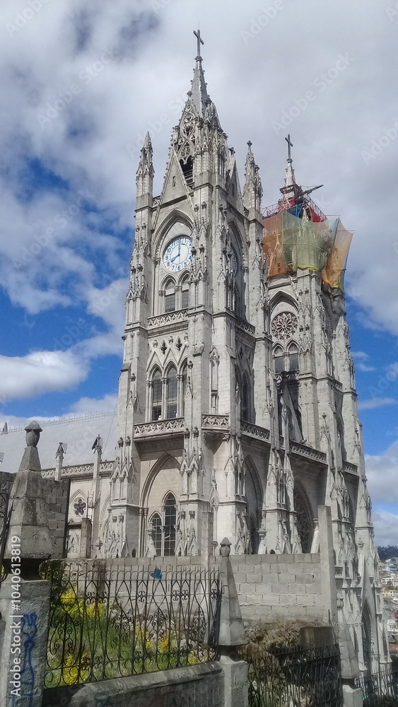 Fototapeta premium Iglesia Basílica de Quito