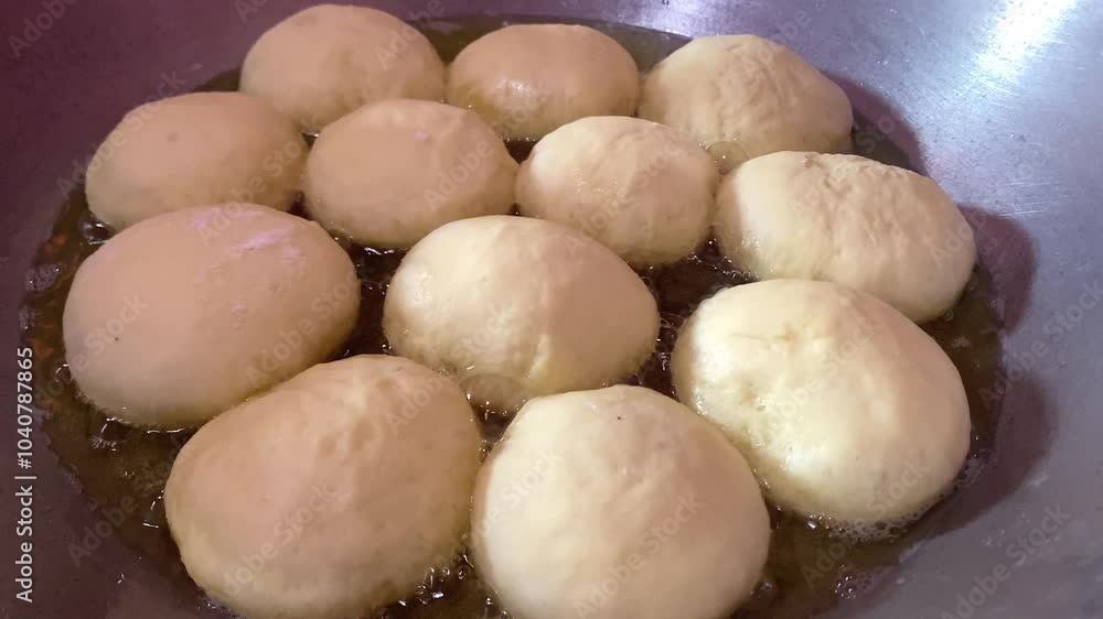 Frying bun in the pan Frying bun in the pan