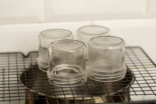 Sterilization of glass jars at home