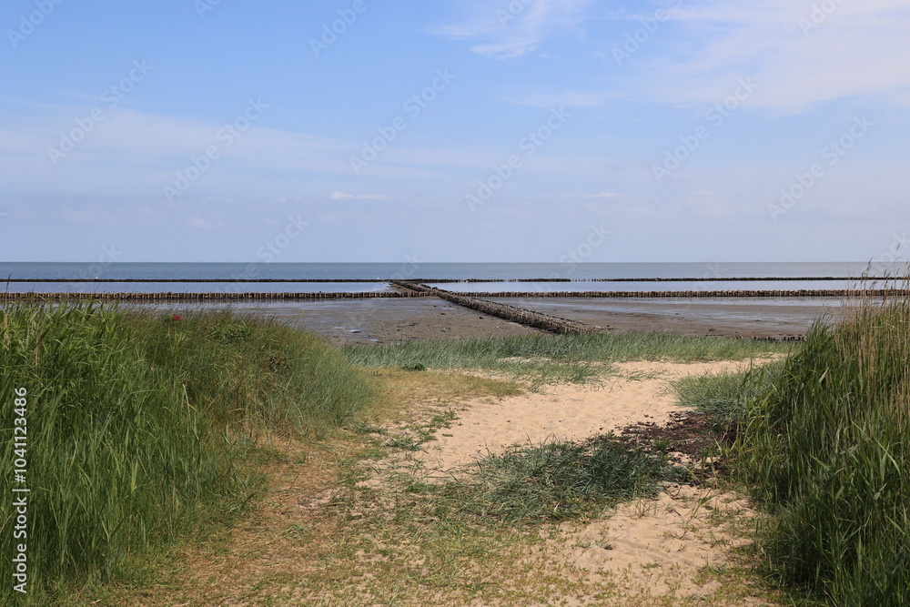Blick auf die Küstenlandschaft der Insel Sylt bei Keitum Blick auf die Küstenlandschaft der Insel Sylt bei Keitum