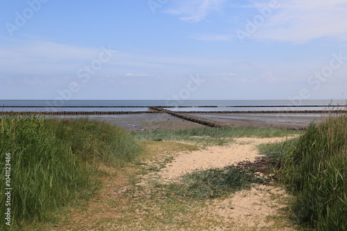 Blick auf die Küstenlandschaft der Insel Sylt bei Keitum