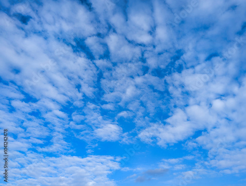 青空　空　雲　背景