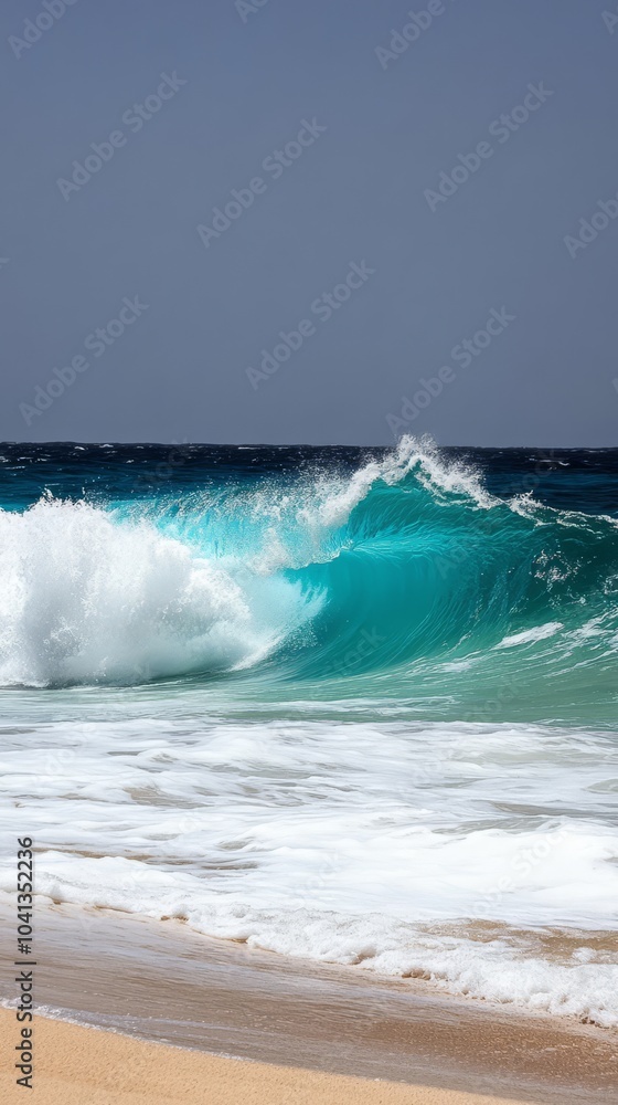 Fototapeta premium Serene Ocean Waves