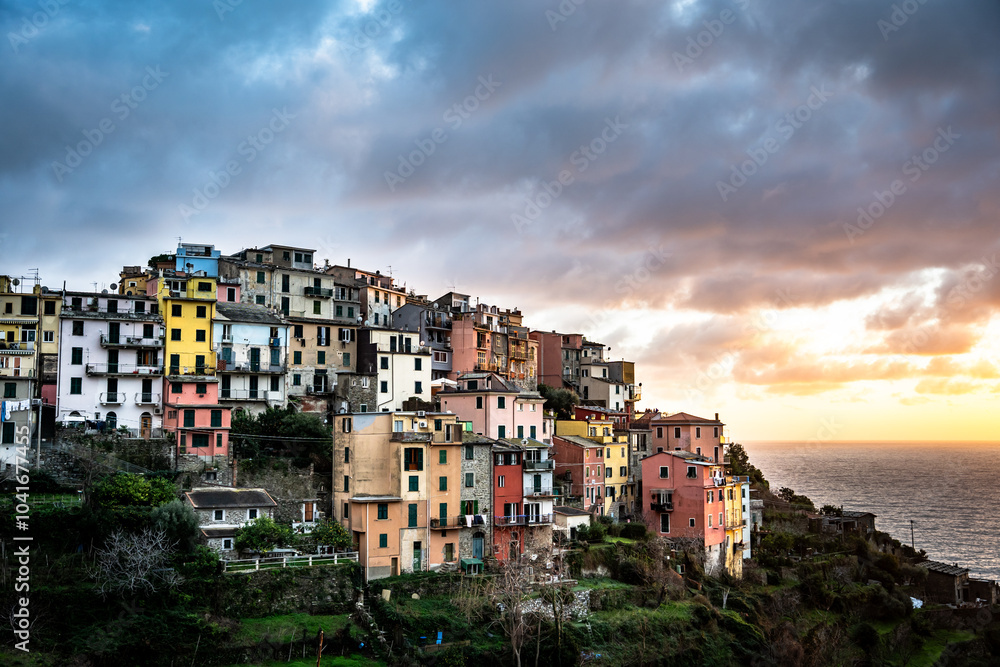Obraz premium Sunset over Corniglia, one of the Cinque Terre