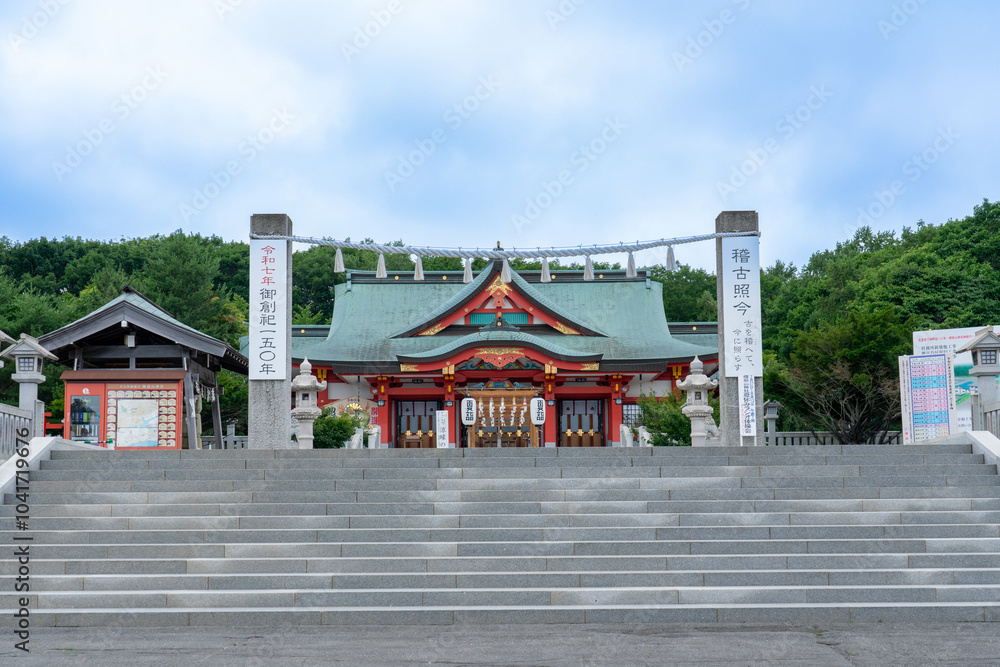 Obraz premium 夏の苫小牧総鎮守 樽前山神社 北海道