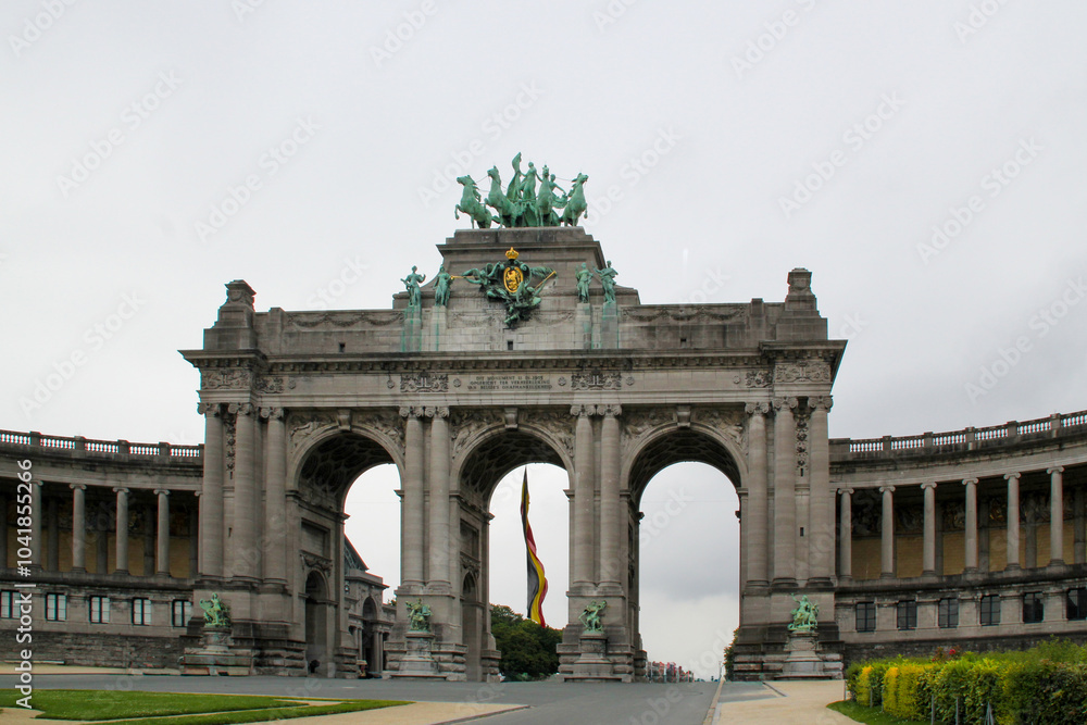 Obraz premium The Cinquantenaire Arcade