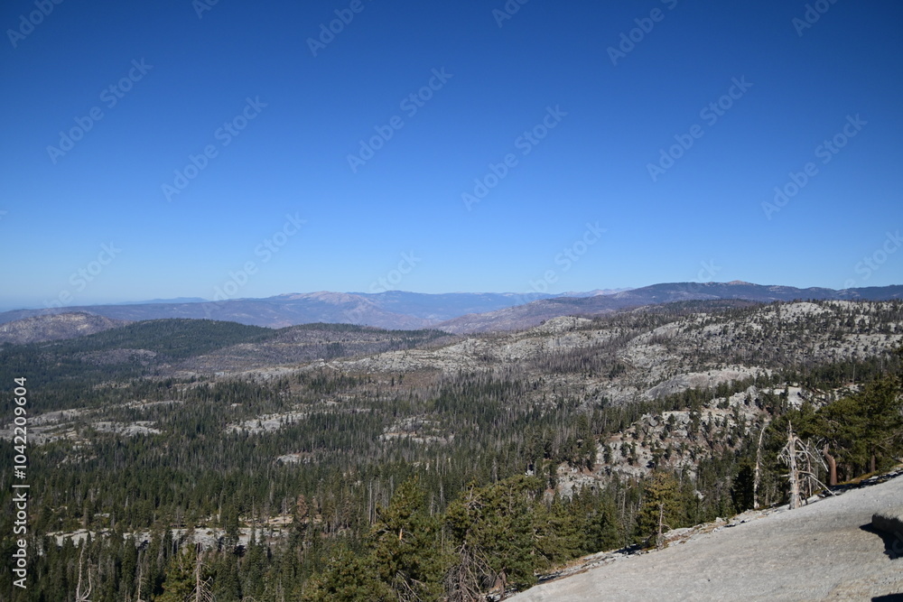 Fototapeta premium Beautiful view from the top of Bald Mountain, California