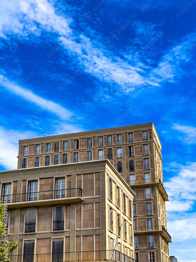 The city that survived and thrived after World War II bombings, France