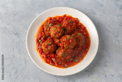 Delicious fresh meatballs i...