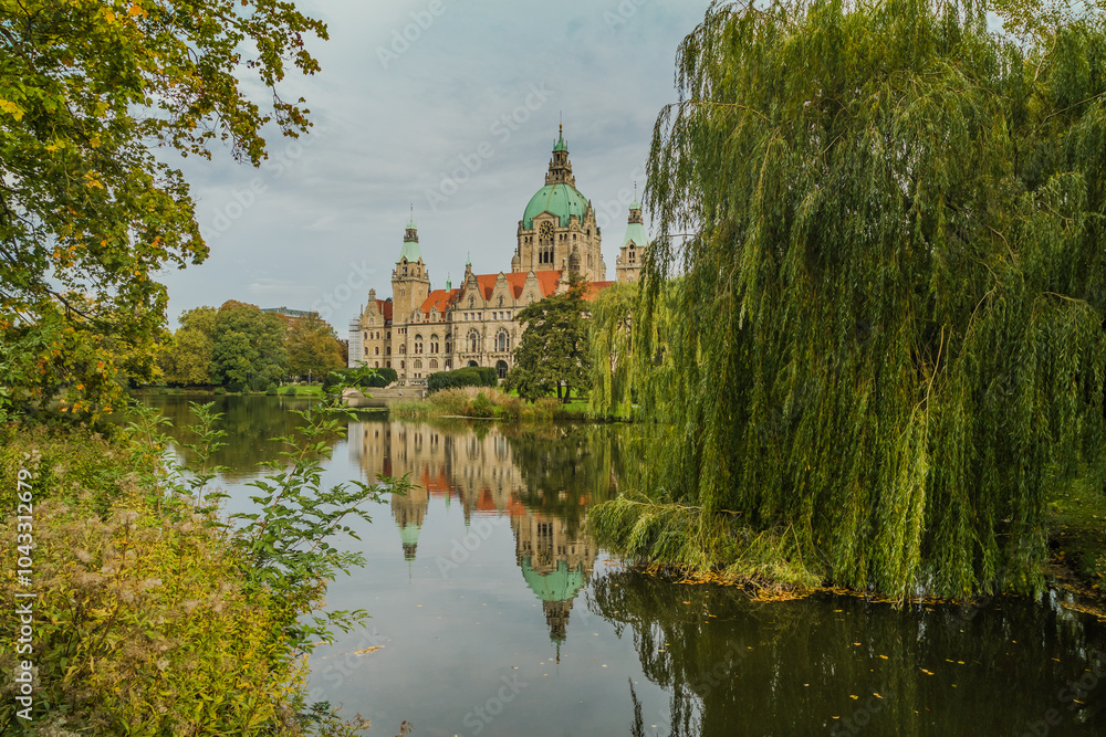 Hannovers prächtiges Rathaus am Maschpark Hannovers prächtiges Rathaus am Maschpark