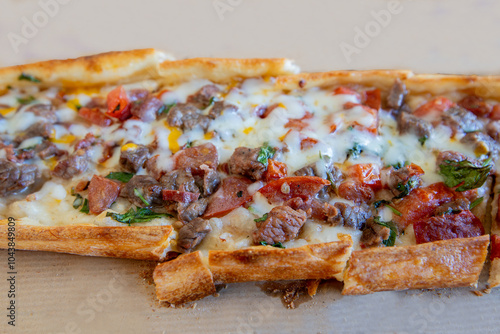 Obraz na płótnie Pita with cheese and cubed meat. w salonie