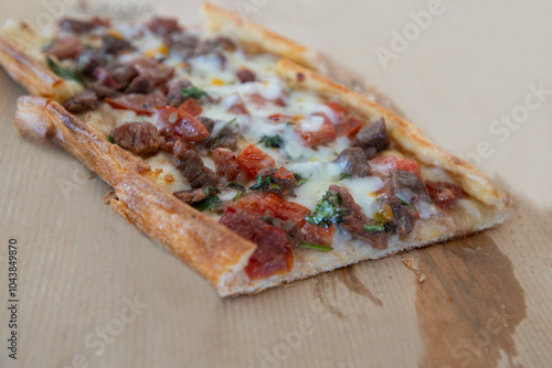 Obraz na płótnie Pita with cheese and cubed meat. w salonie