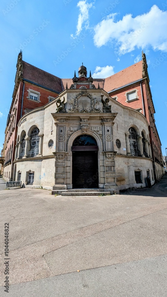 THIONVILLE (Moselle) THIONVILLE (Moselle)