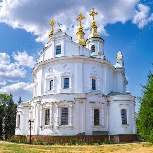 Foto Ancient christian orthodox church in Poltava, Ukraine