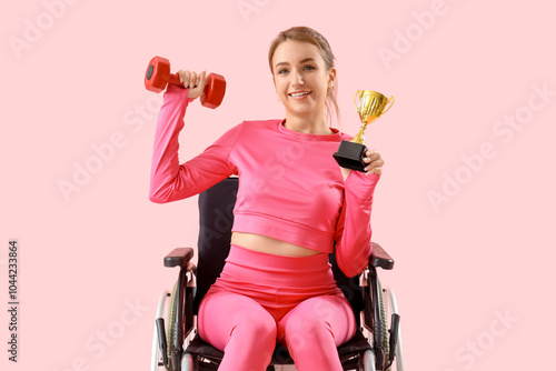 Sporty young woman in wheel...