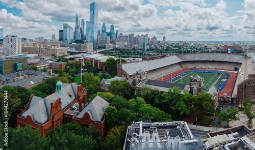 Cuadro en lienzo Stadium, buildings and the city skyline at the University of Pennsylvania, Philadelphia, Pennsylvania, United States