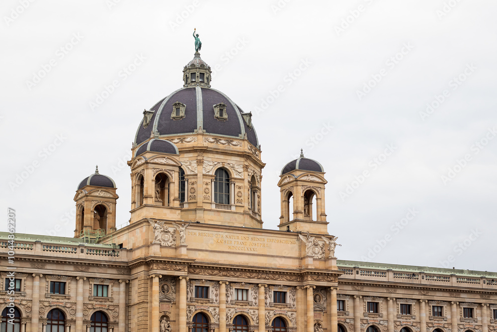 Fototapeta premium Imperial Architecture at the Natural History Museum in Vienna