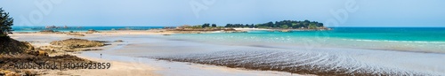 Le chemin à marée basse vers la presqu'île des Ebihens - Panorama photo