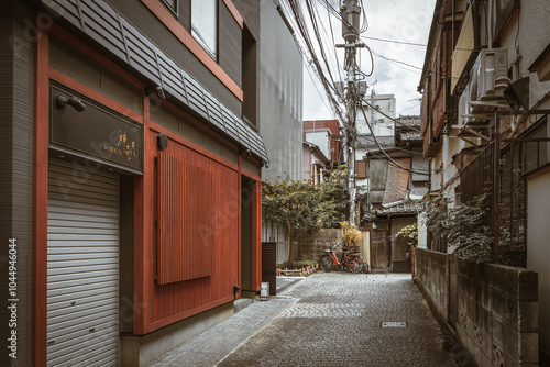 神楽坂の裏路地