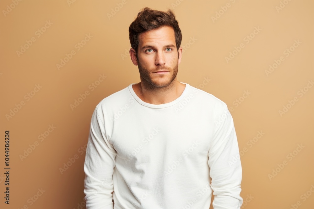 Portrait t-shirt sleeve adult. Portrait t-shirt sleeve adult.