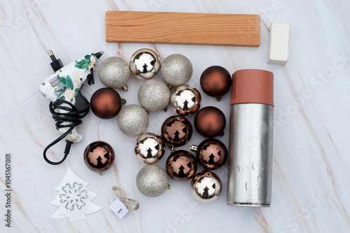 Step by step. Christmas decoration. Step 1 from 9. photo