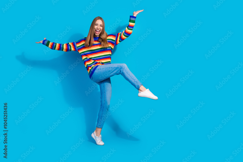 Photo of positive good mood lady specialist dressed shirt spectacles indoors workstation workshop Photo of positive good mood lady specialist dressed shirt spectacles indoors workstation workshop