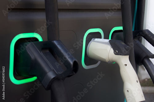 Ladesäule an einer Ladestation für Elektro Autos