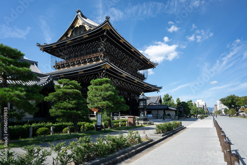 東本願寺前市民緑地（お東さん広場） photo