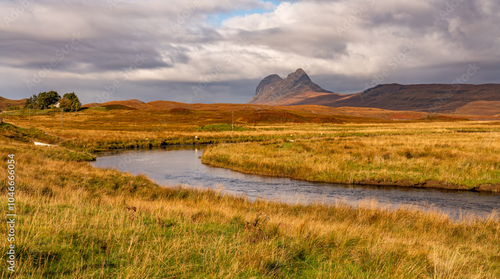 Obraz premium The road to Ulapool travelling the NC500 Scotland